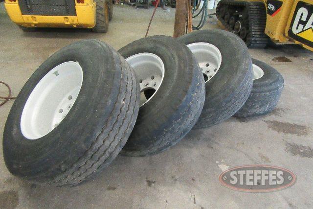 385-65R22.5 Super single tires on alum. wheels,_0.jpg